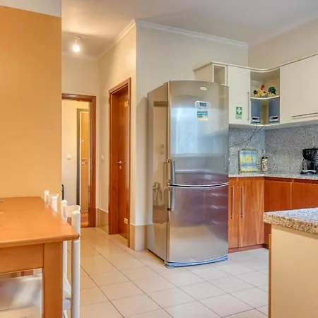 Lidia's Place, A In Madeira Apartamento