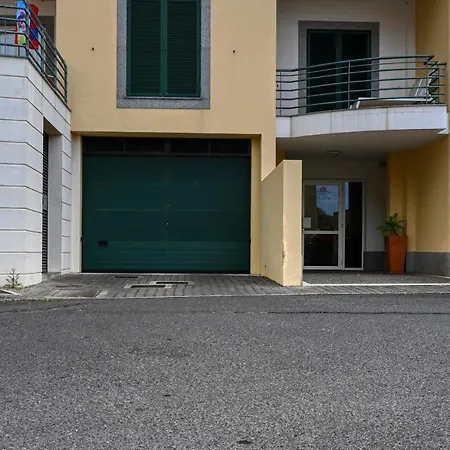 Apartamento Lidia's Place, A In Madeira